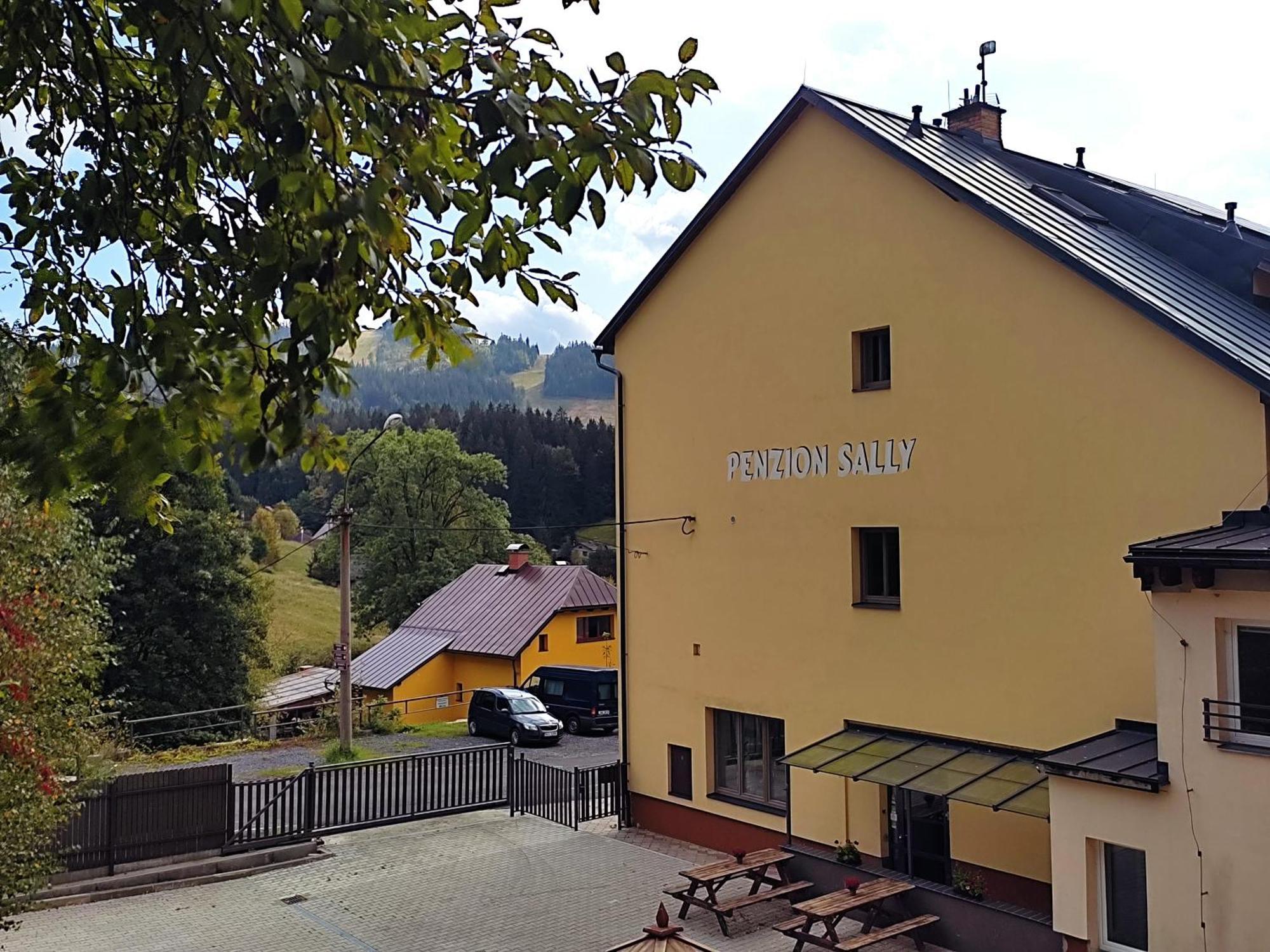 Penzion Sally Albrechtice v Jizerskych horach Exterior photo